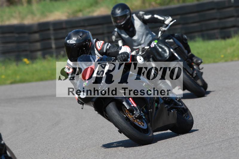 /Archiv-2022/07 16.04.2022 Speer Racing ADR/Instruktorengruppe/54